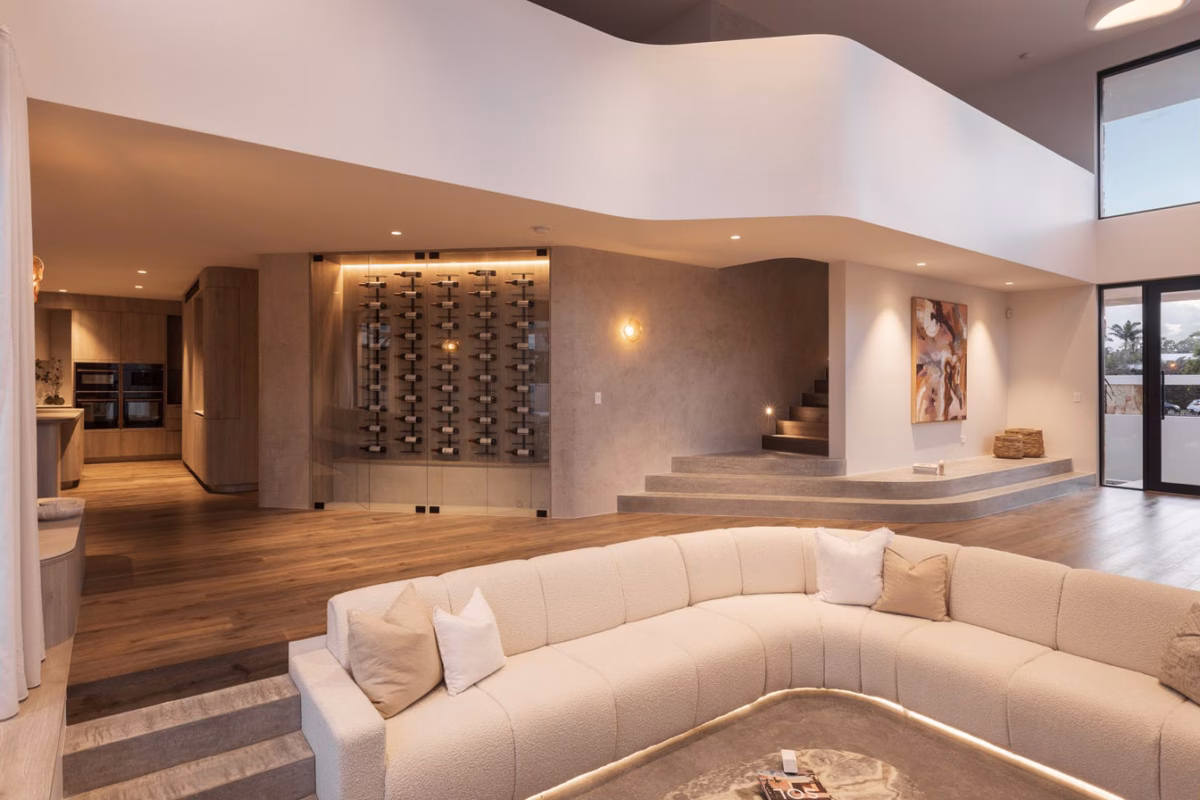 Glass Wine Displays & Wine Cellars